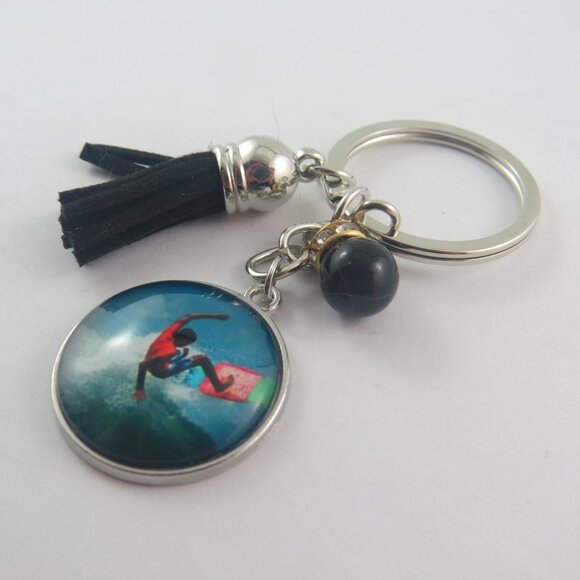Surfing Keychain – Ocean Wave Surfer Key Ring with Tassel and Bead Accent, Beach - Picture 2 of 4